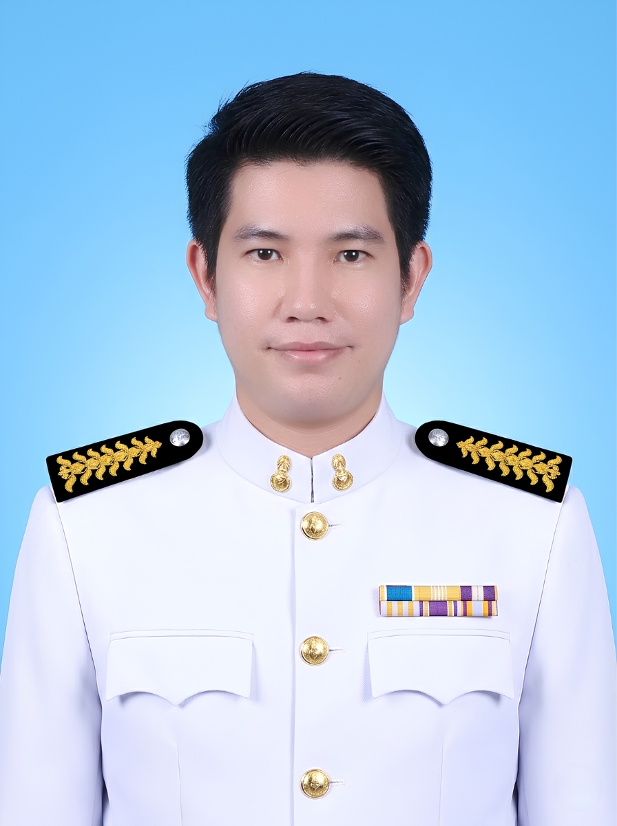 ว่าที่ร้อยตรี กรชนก บุญสม